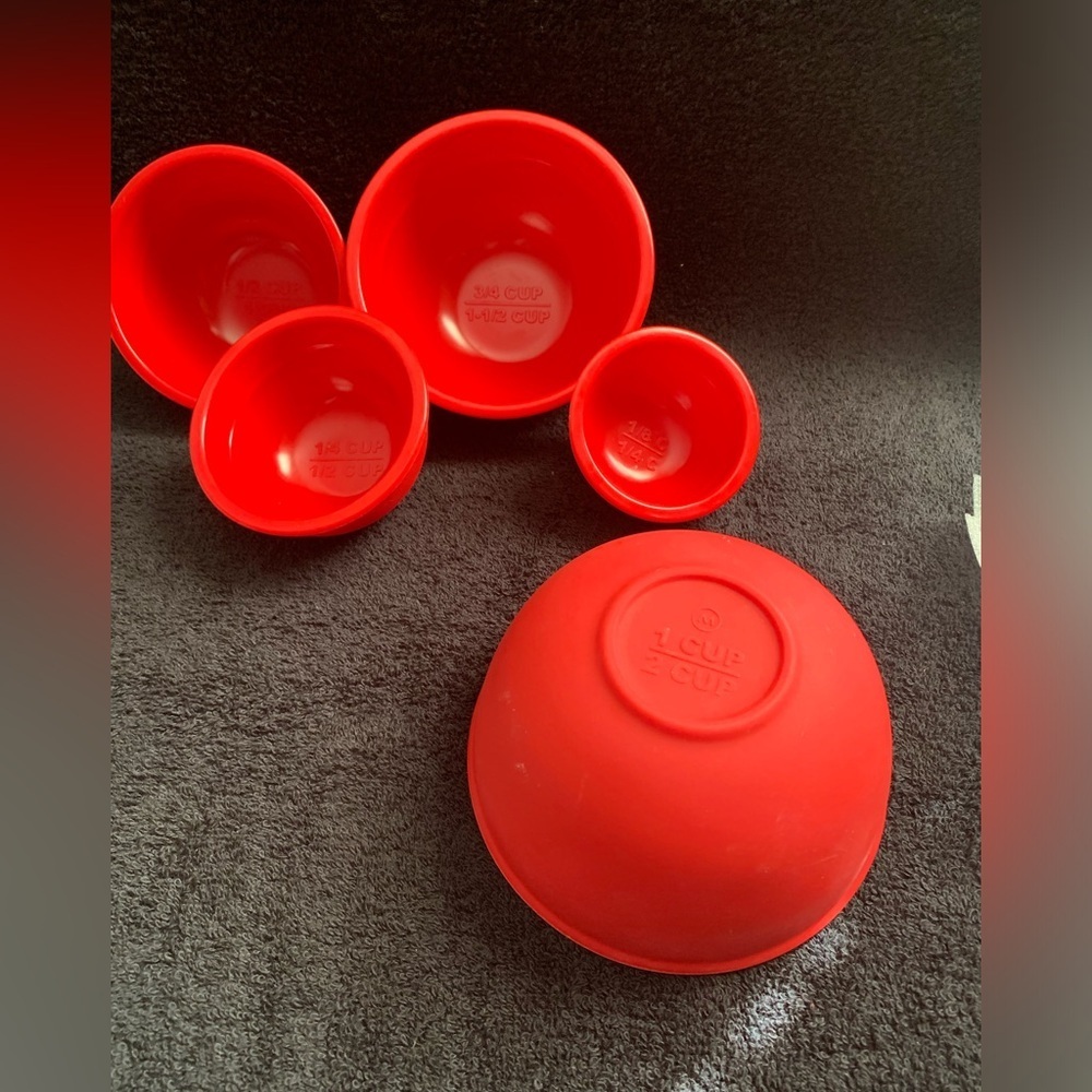 NWOT Red Melamine Nesting Measuring Bowls, Set of 5, 1/8 - 2 Cups - Picture 7 of 10